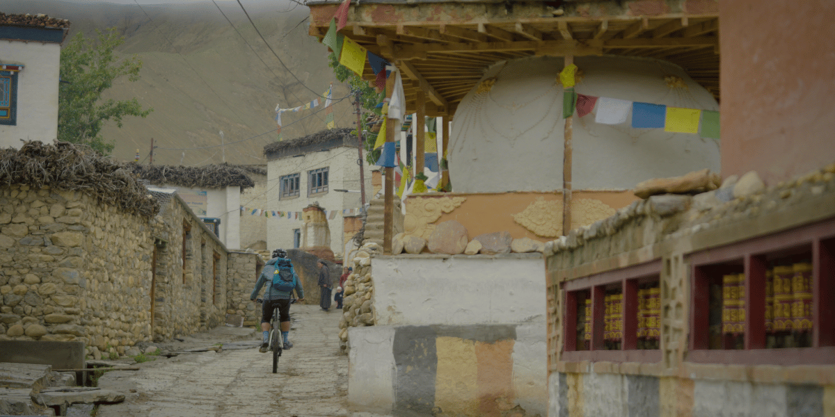 Upper Mustang Mountain Biking Tour