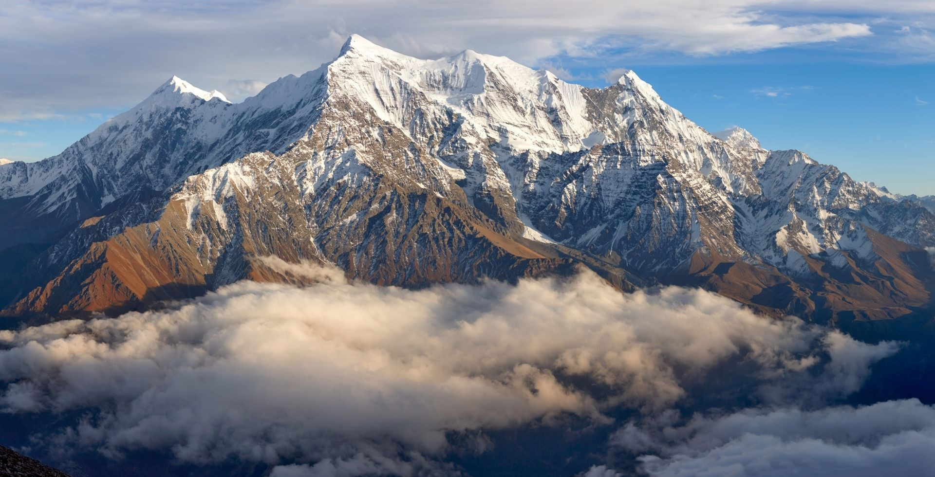 Dhaulagiri Circuit Trek