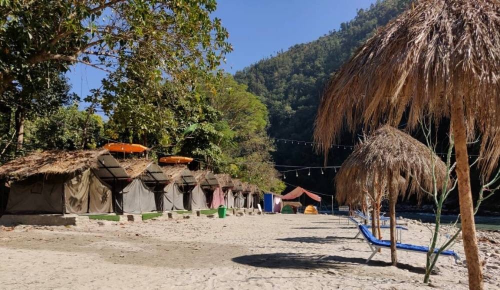 Sukute beach