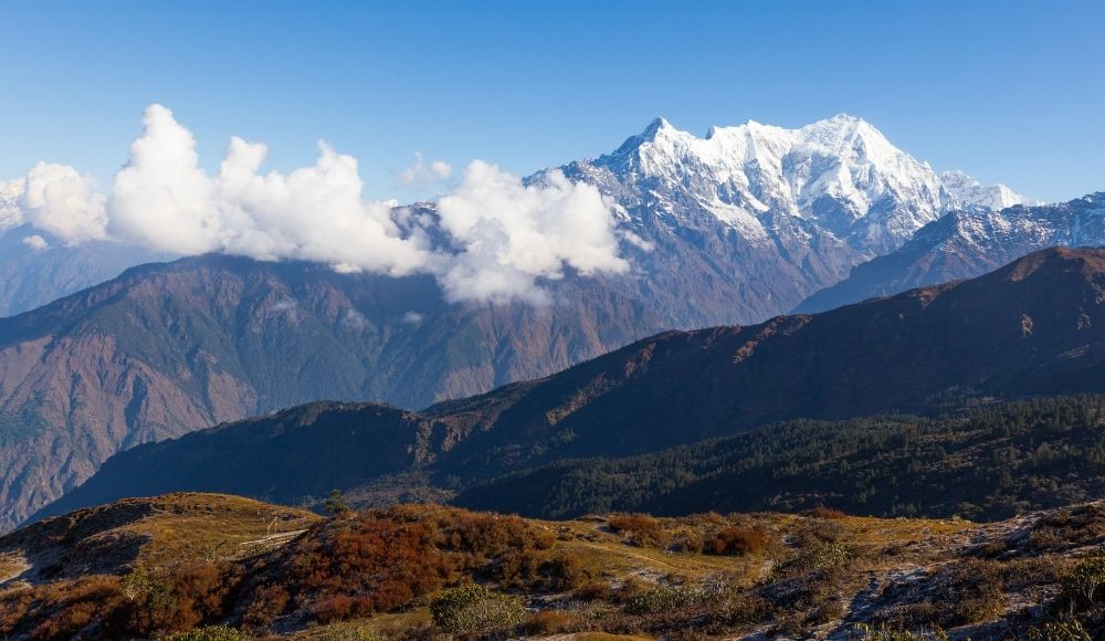 Trekking to gosaikunda