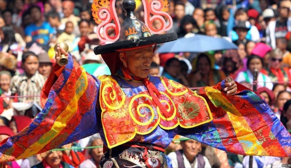mani rimdu festival