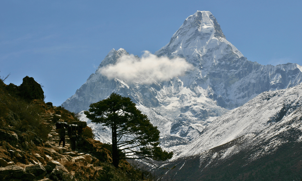 peaks for beginner climbers in nepal