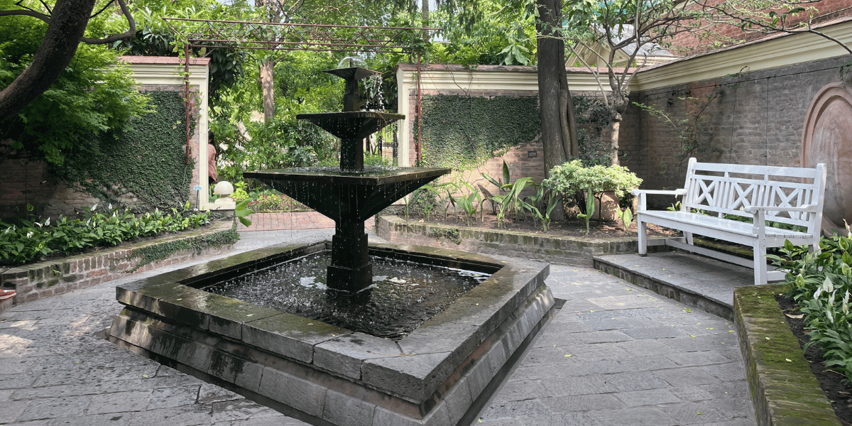 Fountain in Garden of Dreams