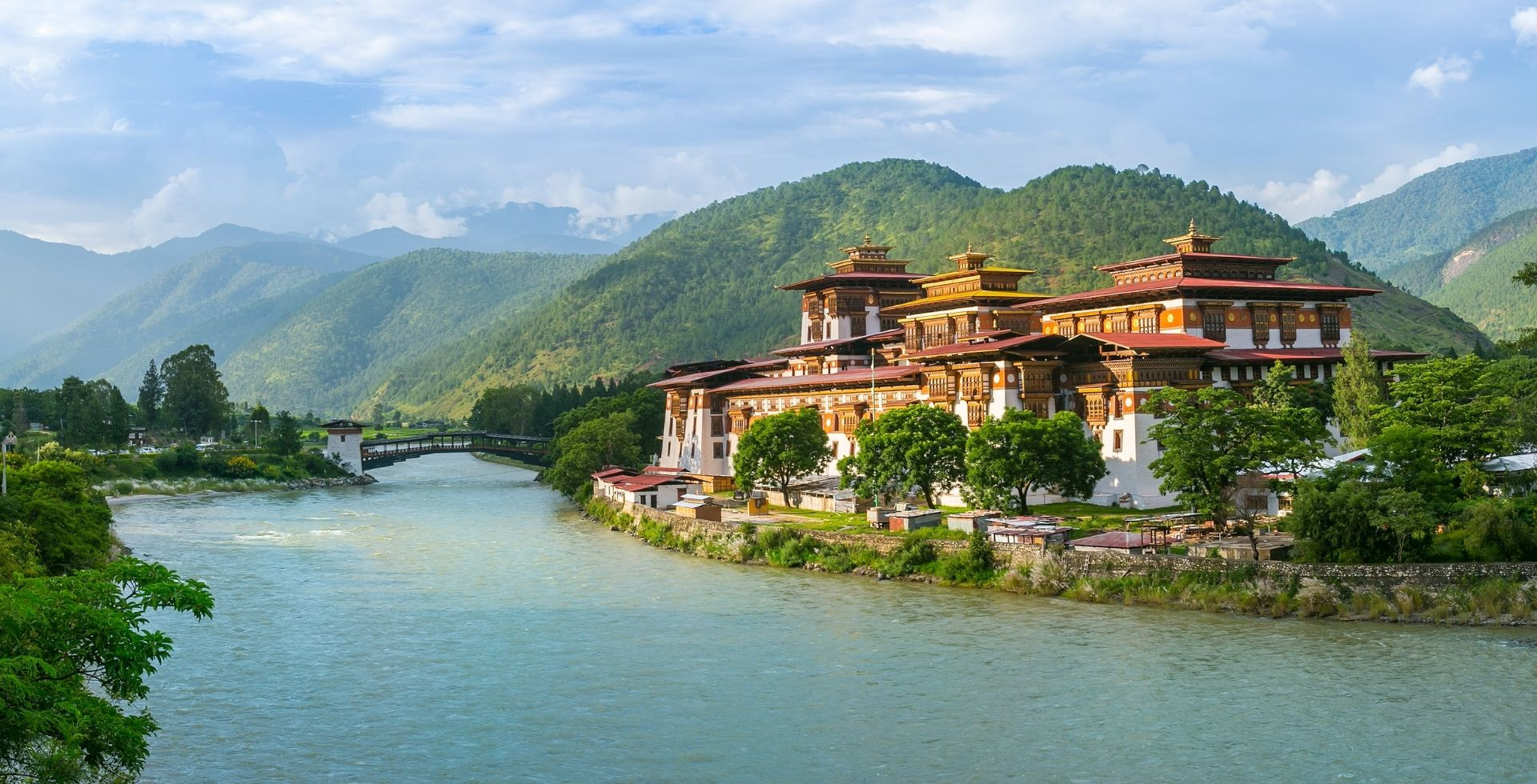 How Many Days Required to Visit Bhutan?