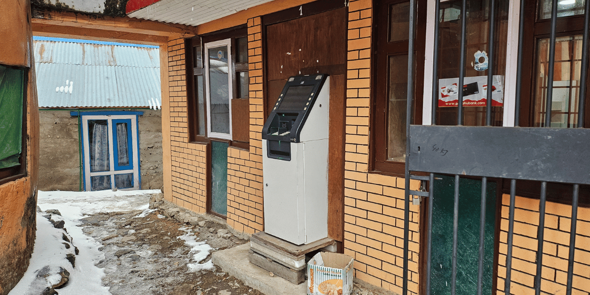ATM in Kyanjin Gompa