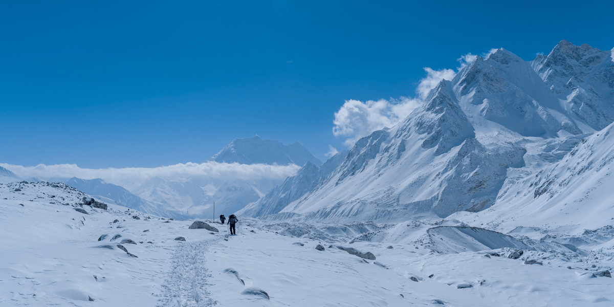 Manaslu's Harsh Weather Condition