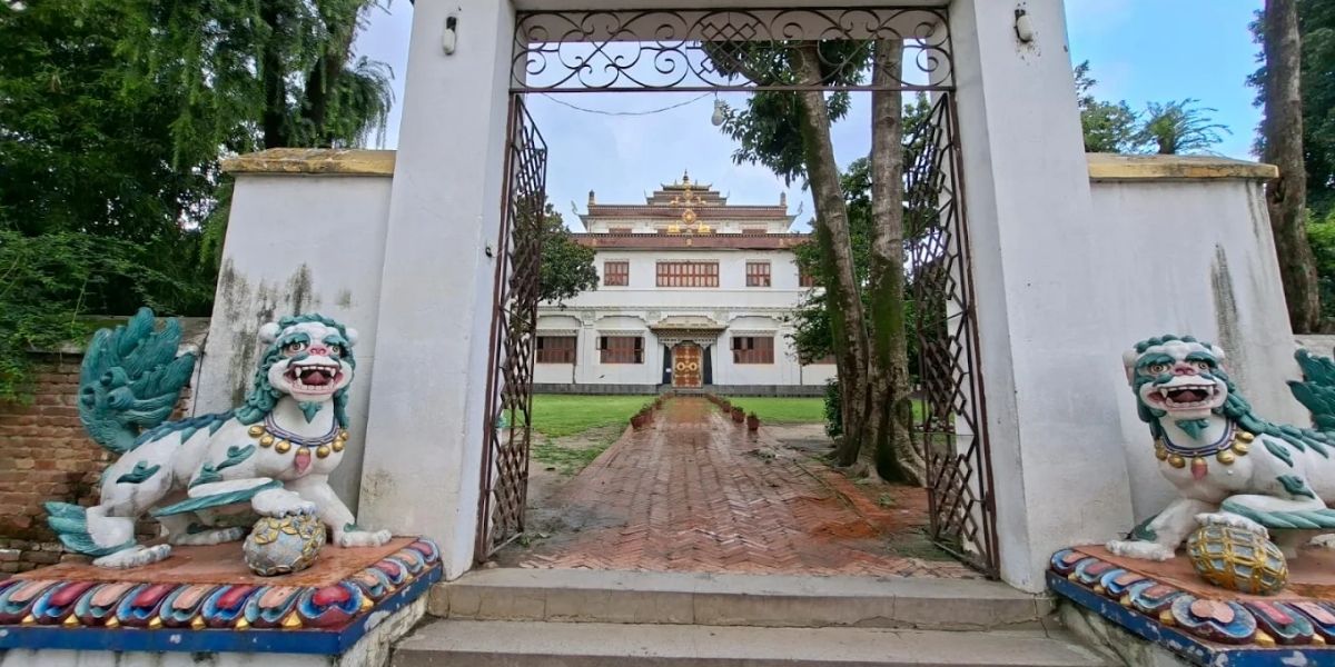 Ka-Nying Shedrub Ling Monastery