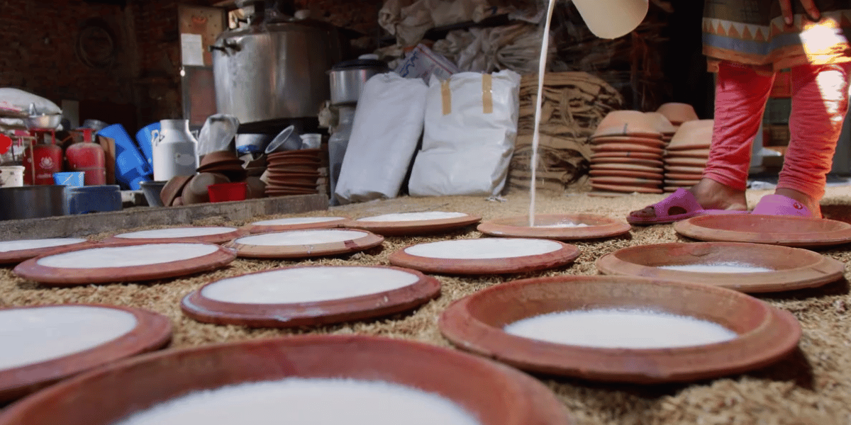 Making Juju Dhau