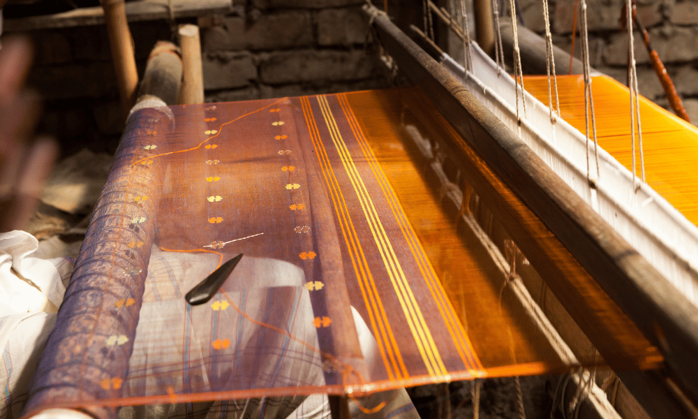 unique arts of nepal, textile weaving