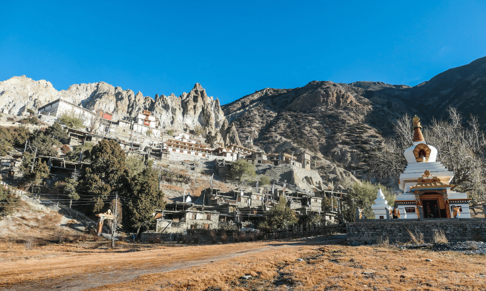 yoga trekking in nepal